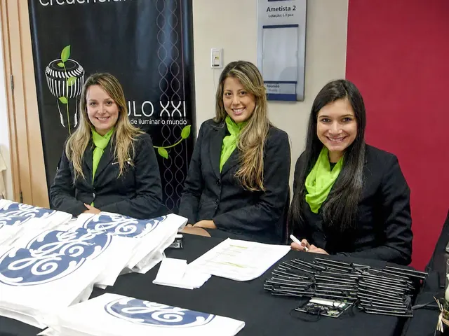 Equipe KRA em ação durante evento — foto 5