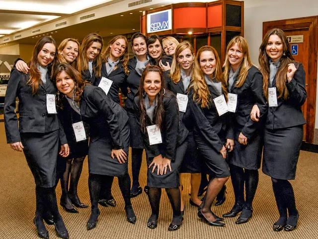 Equipe KRA em ação durante evento — foto 6